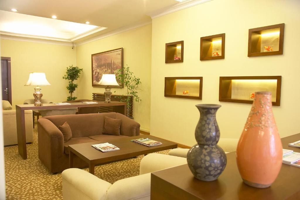 Arma Hotel Manisa Exterior foto